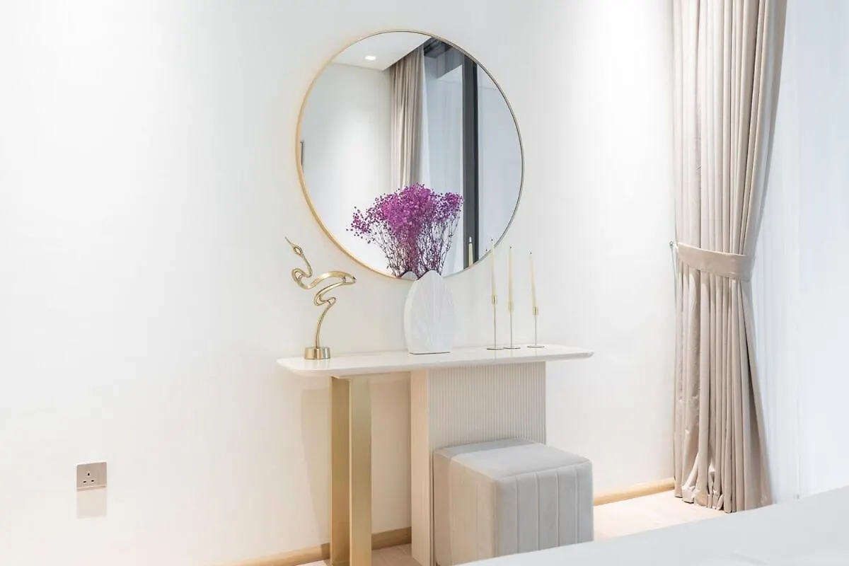 Apartmán Elegant 1Bhk By Czechin Luxe Stay With Pool And Gym Dubaj