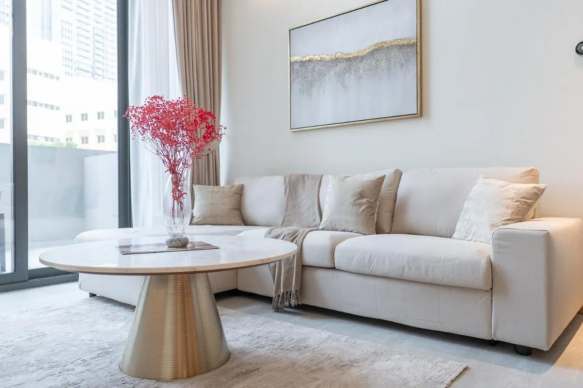 Elegant 1Bhk By Czechin Luxe Stay With Pool And Gym Dubaj 0*,