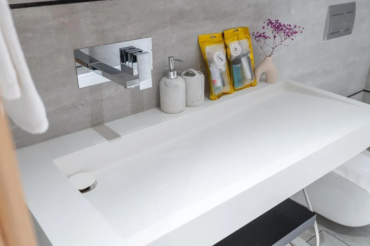 Elegant 1Bhk By Czechin Luxe Stay With Pool And Gym Dubaj Spojené arabské emiráty