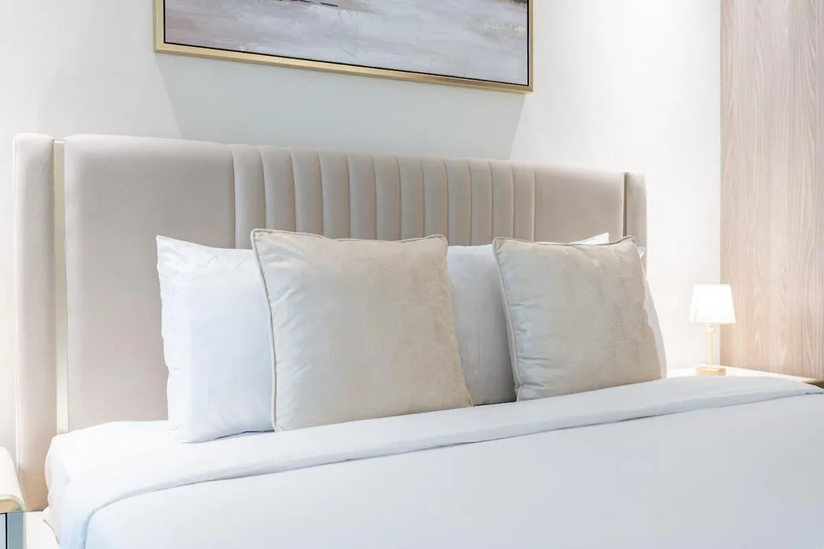 Apartment Elegant 1Bhk By Czechin Luxe Stay With Pool And Gym Dubai United Arab Emirates